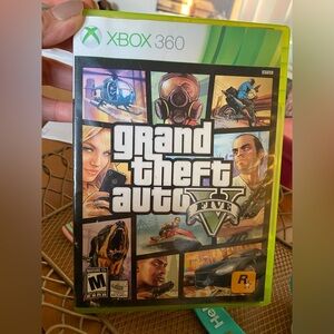 XBOX 360 Grand Theft Auto V Game